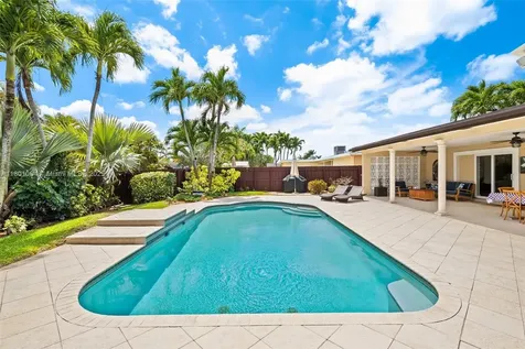 5318 Garfield Street Hollywood FL 33021