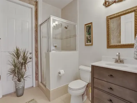 19030 SW 74th Avenue Cutler Bay FL 33157