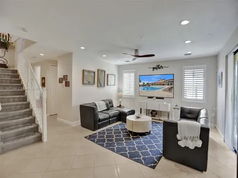 19030 SW 74th Avenue Cutler Bay FL 33157