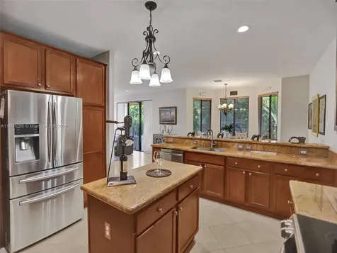 19030 SW 74th Avenue Cutler Bay FL 33157