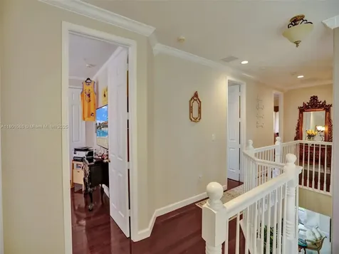 19030 SW 74th Avenue Cutler Bay FL 33157