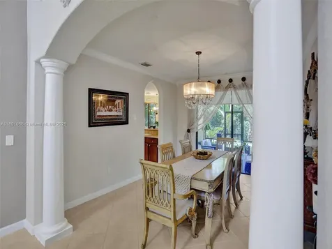 19030 SW 74th Avenue Cutler Bay FL 33157