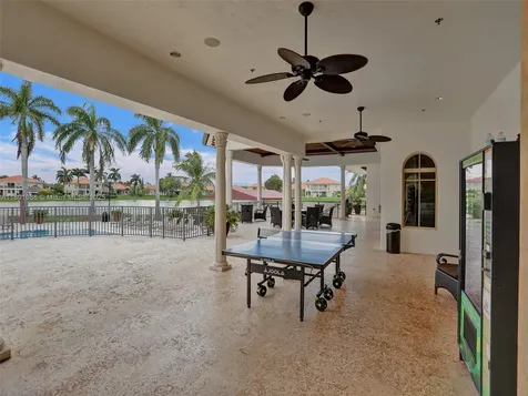 19030 SW 74th Avenue Cutler Bay FL 33157