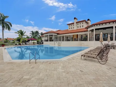19030 SW 74th Avenue Cutler Bay FL 33157