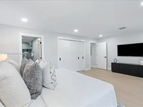 259 Lombardy Avenue Lauderdale By The Sea FL 33308