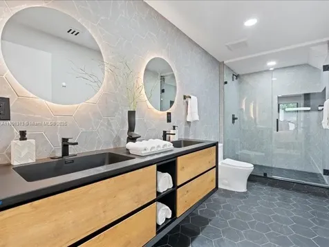 259 Lombardy Avenue Lauderdale By The Sea FL 33308