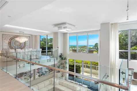 125 Ocean Drive Miami Beach FL 33139