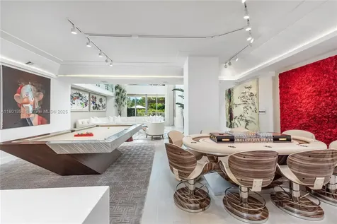 125 Ocean Drive Miami Beach FL 33139