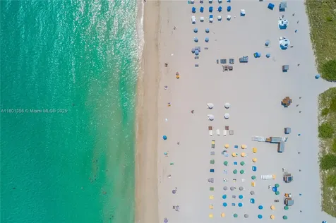 125 Ocean Drive Miami Beach FL 33139