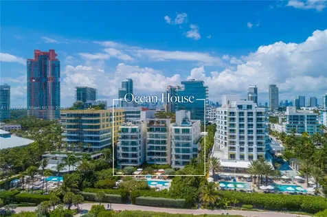 125 Ocean Drive Miami Beach FL 33139