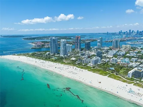 125 Ocean Drive Miami Beach FL 33139