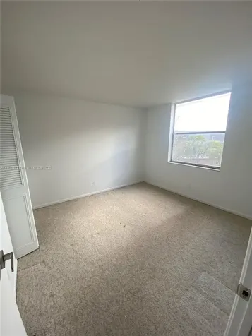 7220 Lake Cir Drive Margate FL 33063