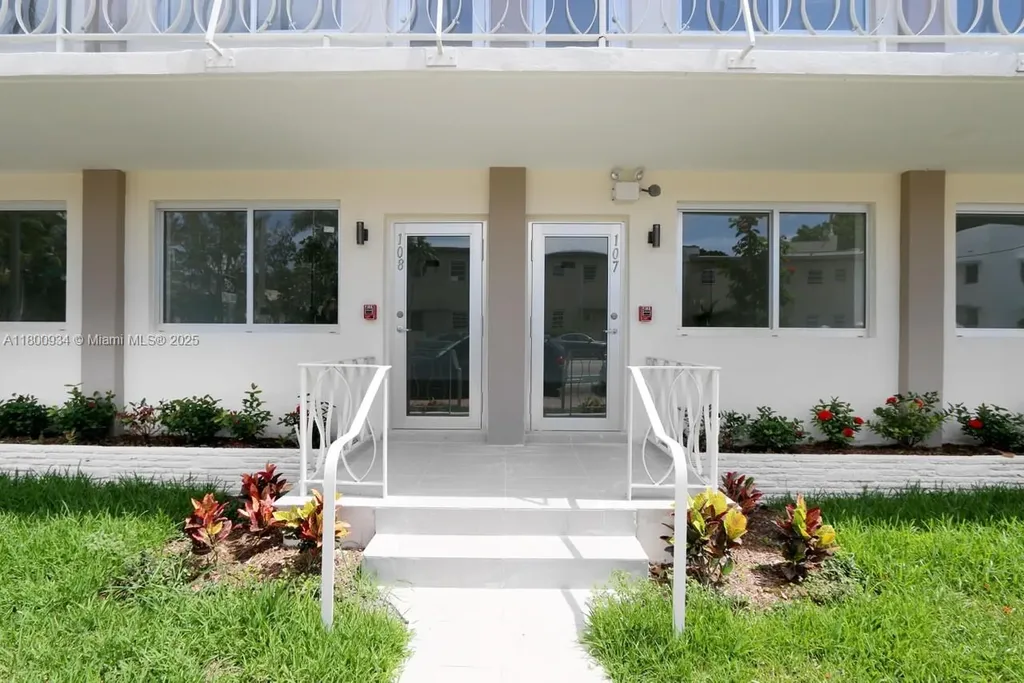1601 Meridian Avenue Miami Beach FL 33139