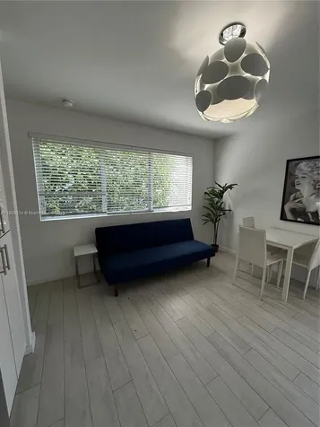 1601 Meridian Avenue Miami Beach FL 33139