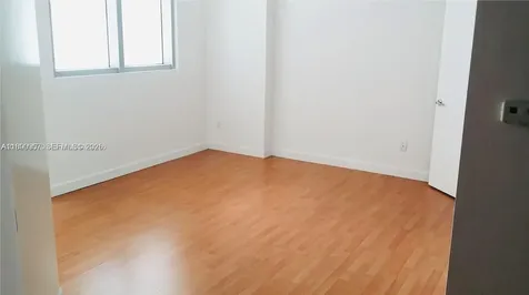 690 SW 1st Court Miami FL 33130