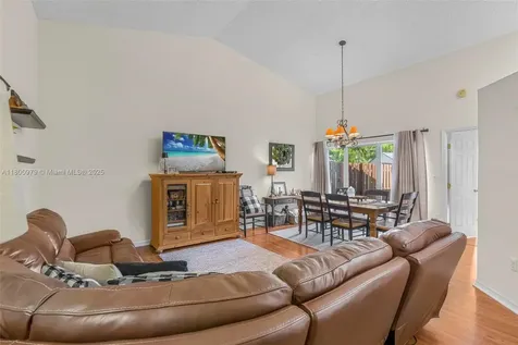12780 SW 146th Lane Miami FL 33186