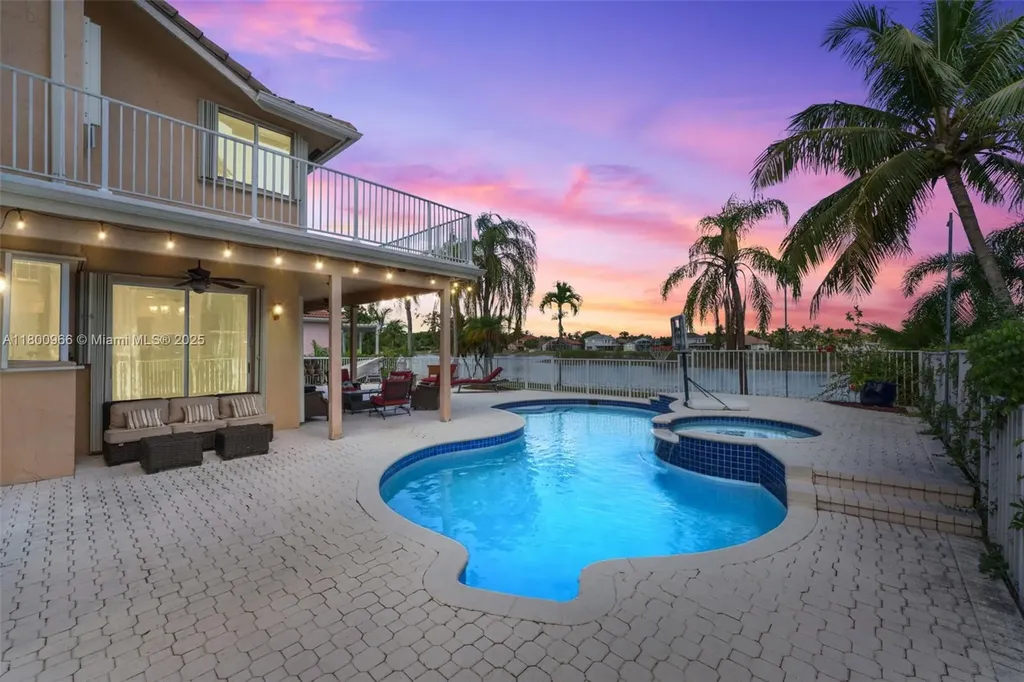 1106 NW 180th Avenue Pembroke Pines FL 33029