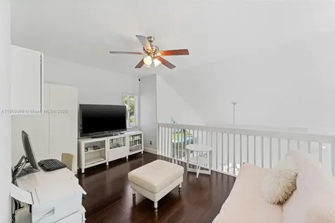 1106 NW 180th Avenue Pembroke Pines FL 33029