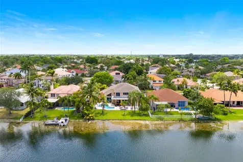 1106 NW 180th Avenue Pembroke Pines FL 33029
