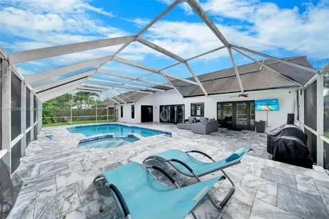 5260 NW 74th Terrace Lauderhill FL 33319