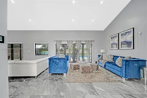 5260 NW 74th Terrace Lauderhill FL 33319