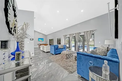 5260 NW 74th Terrace Lauderhill FL 33319