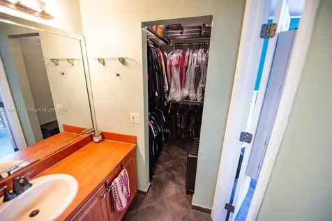 16910 NE 8th Court North Miami Beach FL 33162