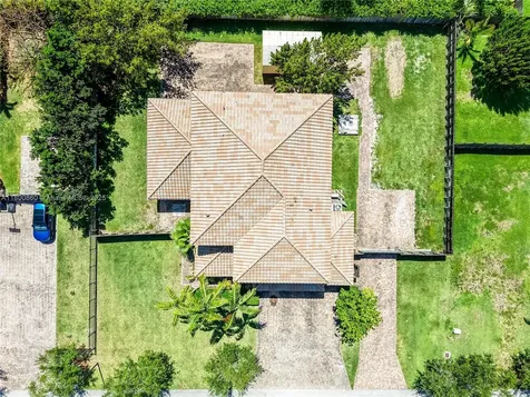 20946 SW 133rd Court Miami FL 33177