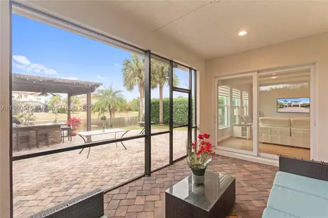 8264 NW 118th Way Parkland FL 33076
