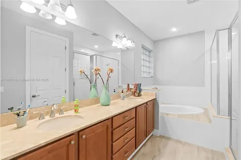 8264 NW 118th Way Parkland FL 33076