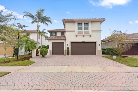 8264 NW 118th Way Parkland FL 33076