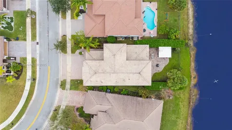 8264 NW 118th Way Parkland FL 33076