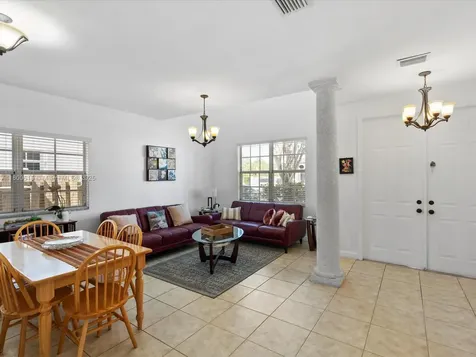 17616 SW 135th Avenue Miami FL 33177
