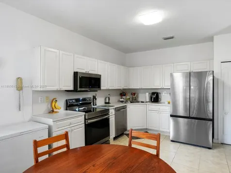 17616 SW 135th Avenue Miami FL 33177