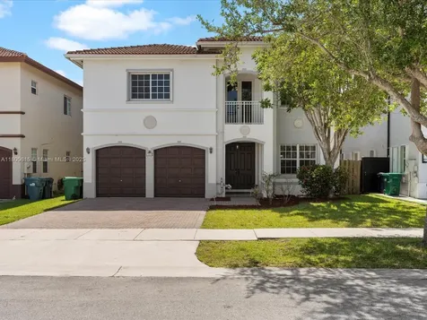 17616 SW 135th Avenue Miami FL 33177