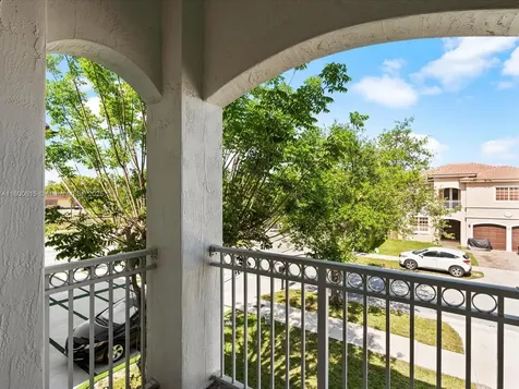 17616 SW 135th Avenue Miami FL 33177