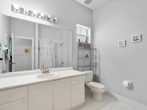 17616 SW 135th Avenue Miami FL 33177