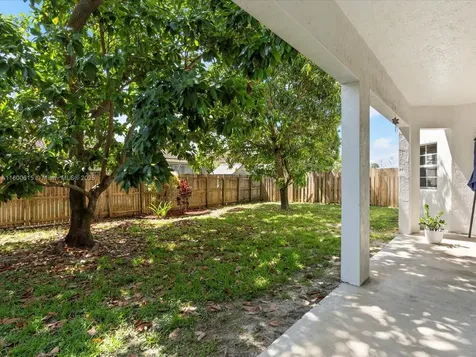 17616 SW 135th Avenue Miami FL 33177