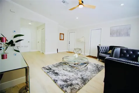 244 NW 6th Avenue Delray Beach FL 33444