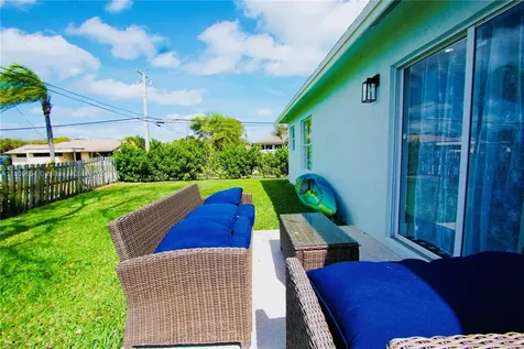 244 NW 6th Avenue Delray Beach FL 33444