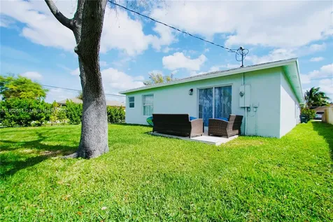 244 NW 6th Avenue Delray Beach FL 33444