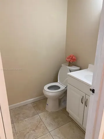 800 Parkview Drive Hallandale Beach FL 33009