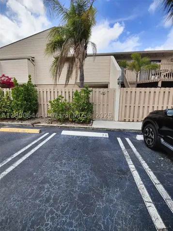 616 Executive Center Drive West Palm Beach FL 33401