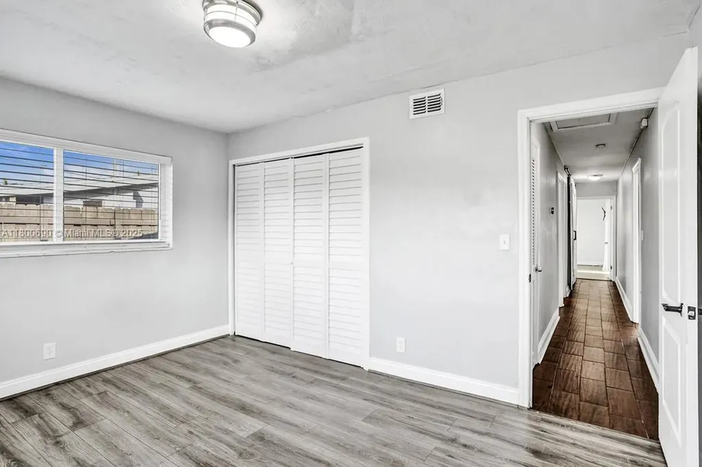 2700 SW 18th Street Fort Lauderdale FL 33312