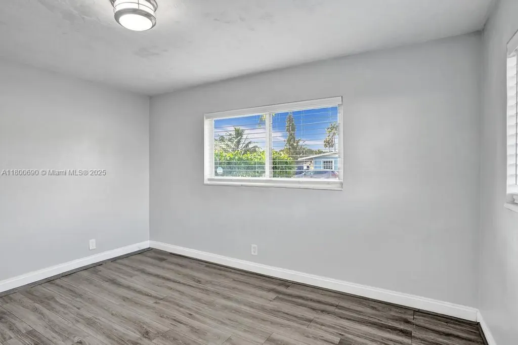 2700 SW 18th Street Fort Lauderdale FL 33312