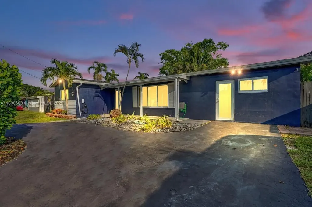 2700 SW 18th Street Fort Lauderdale FL 33312