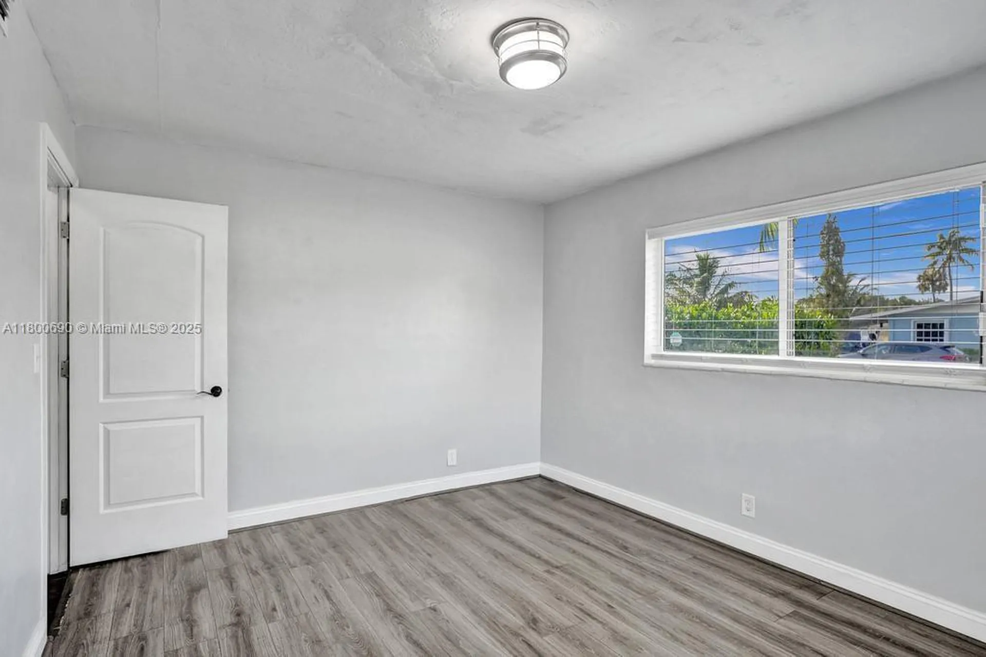 2700 SW 18th Street Fort Lauderdale FL 33312