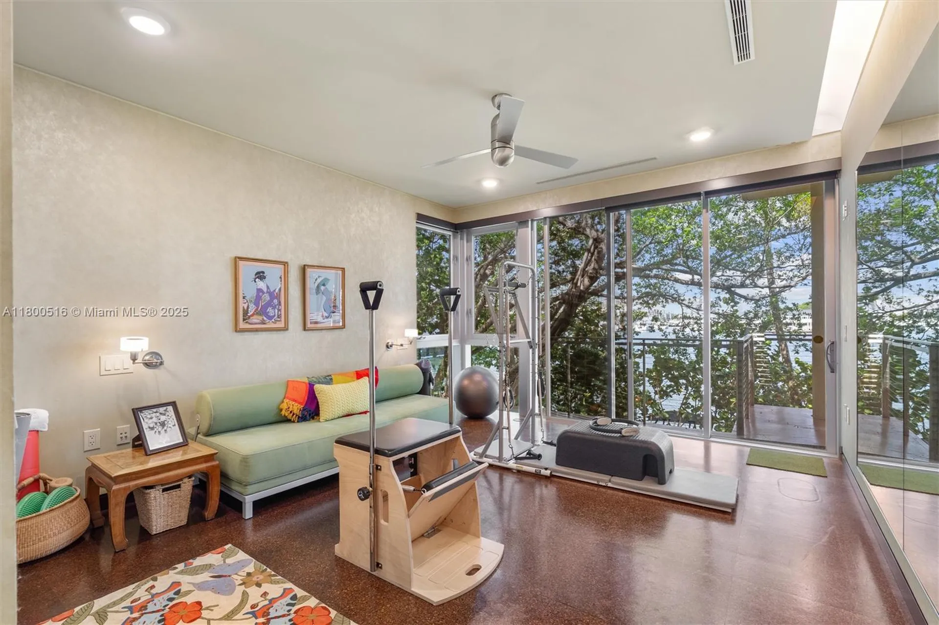 2500 Mercedes Drive Fort Lauderdale FL 33316