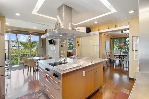 2500 Mercedes Drive Fort Lauderdale FL 33316