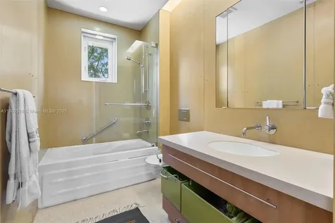 2500 Mercedes Drive Fort Lauderdale FL 33316